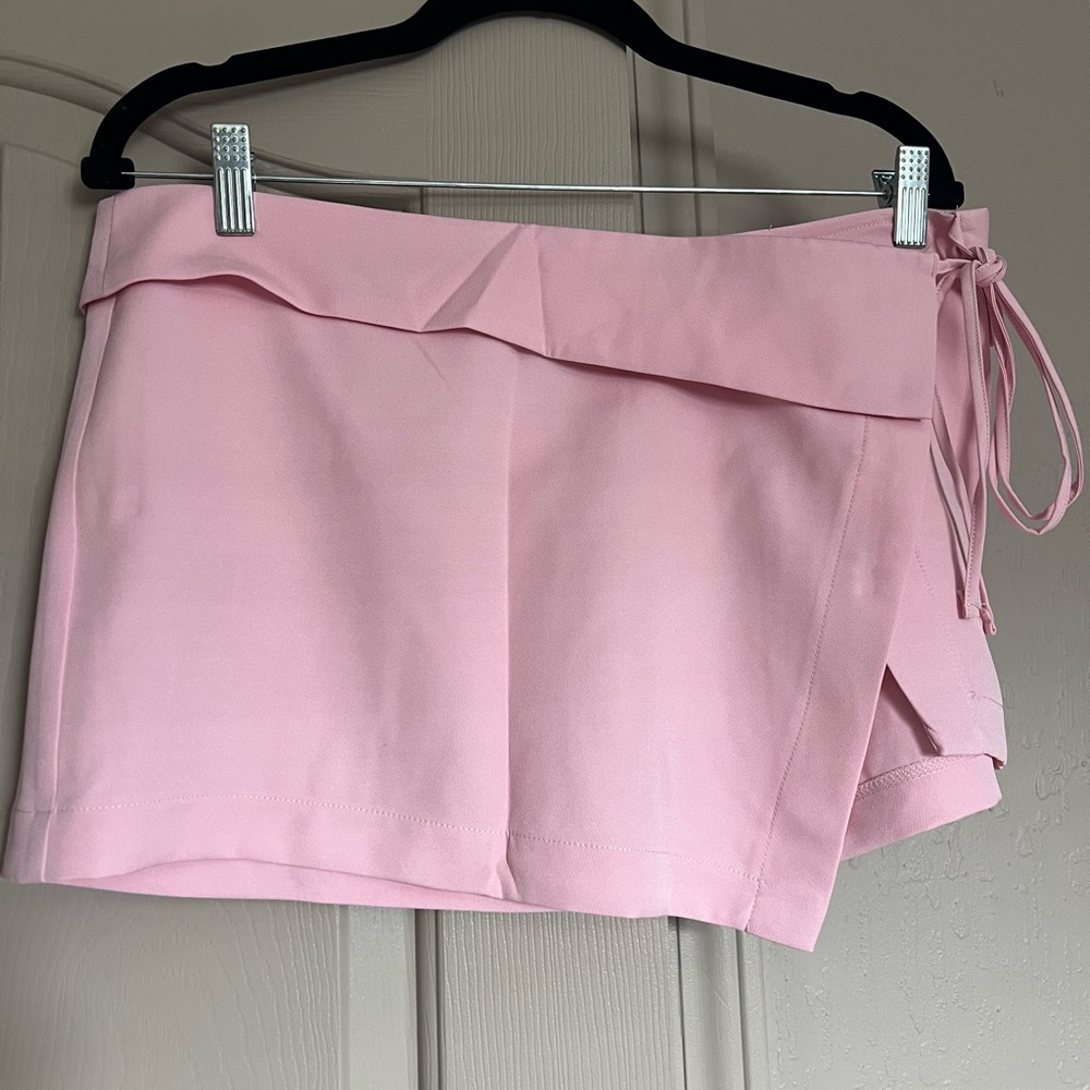 Edikted Pink Mini Skirt